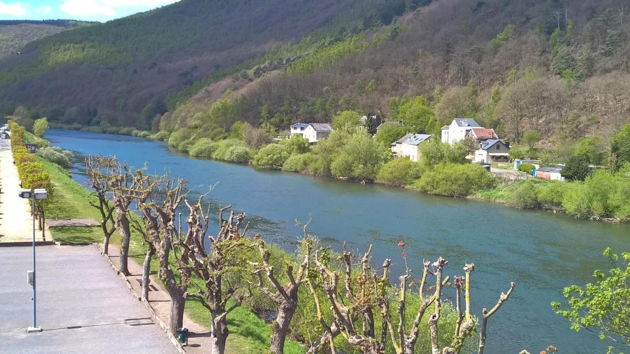 הוילה Revin  Le Balcon Sur La Meuse מראה חיצוני תמונה